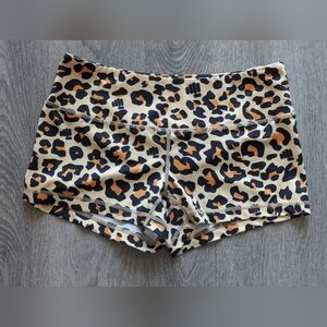 FMFM WOD shorts Women's M